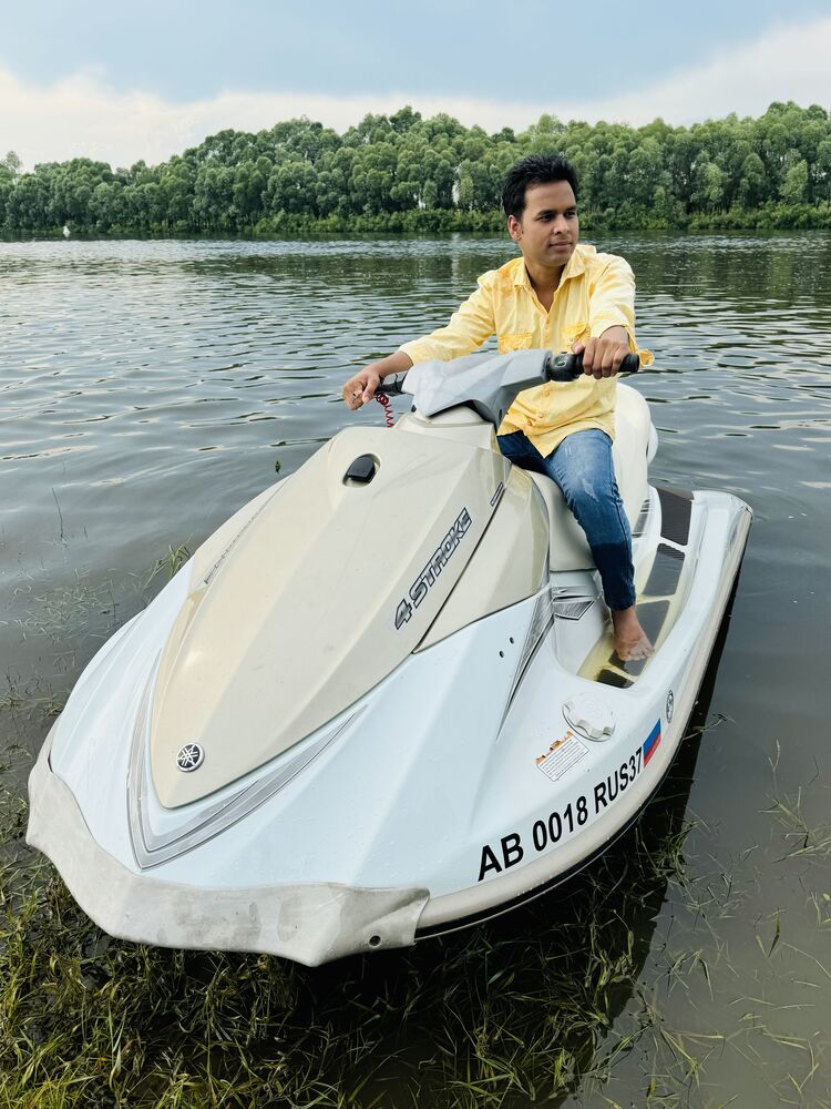  ,   Asif, 28 ,   ,   