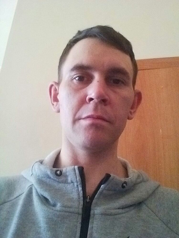  23403134  , 40 ,    