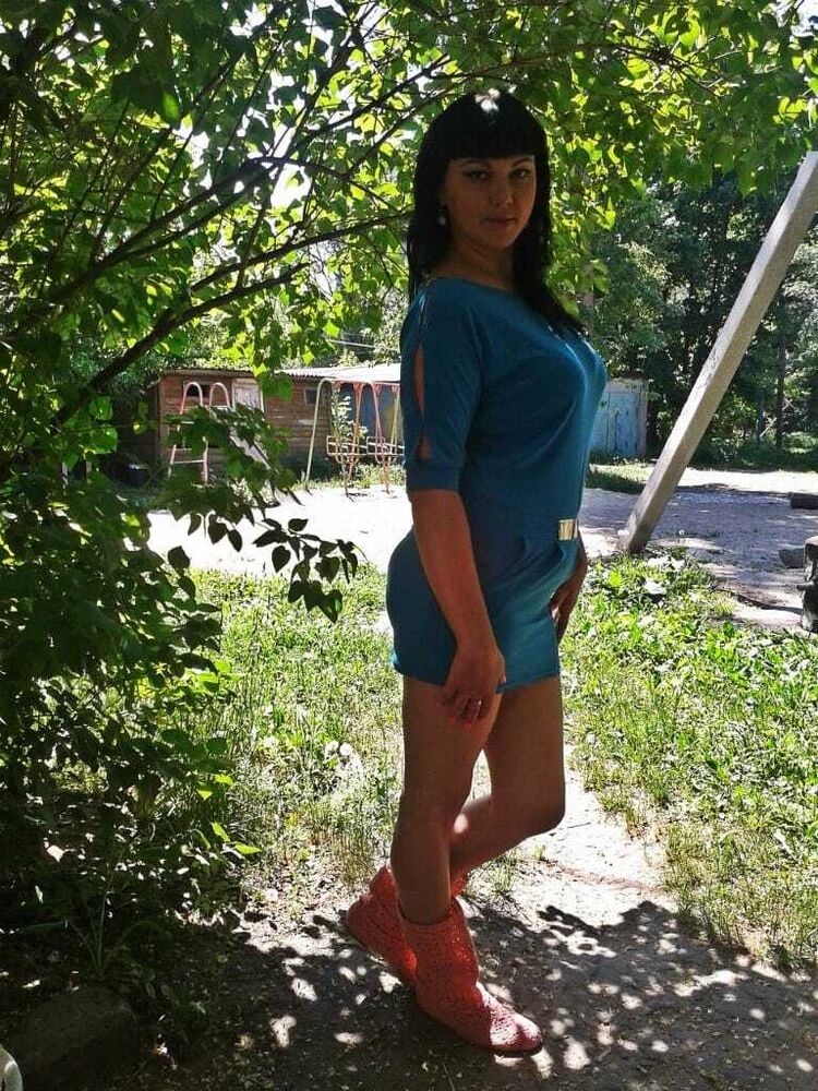  50742874  Anna, 32 ,    