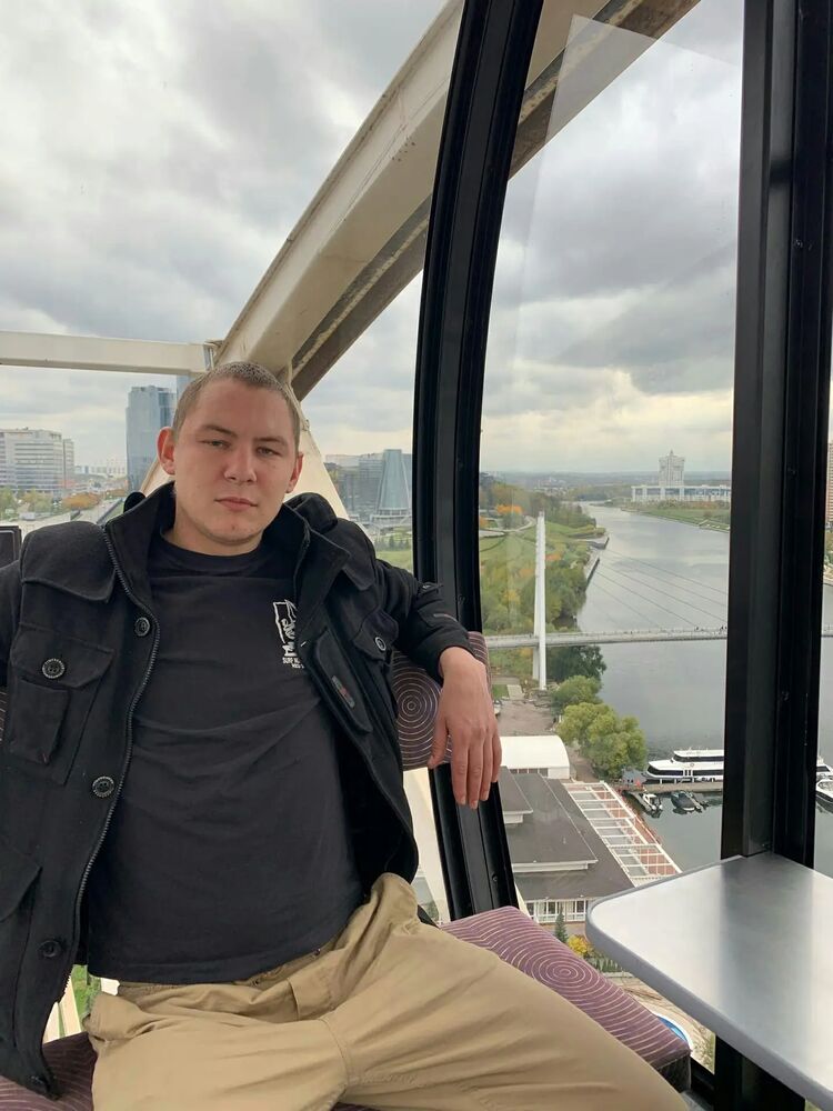  ,   Ilya, 30 ,   ,   , c , 