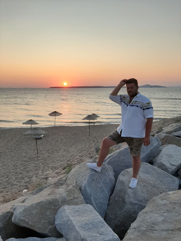  ?,   Umut, 28 ,   ,   