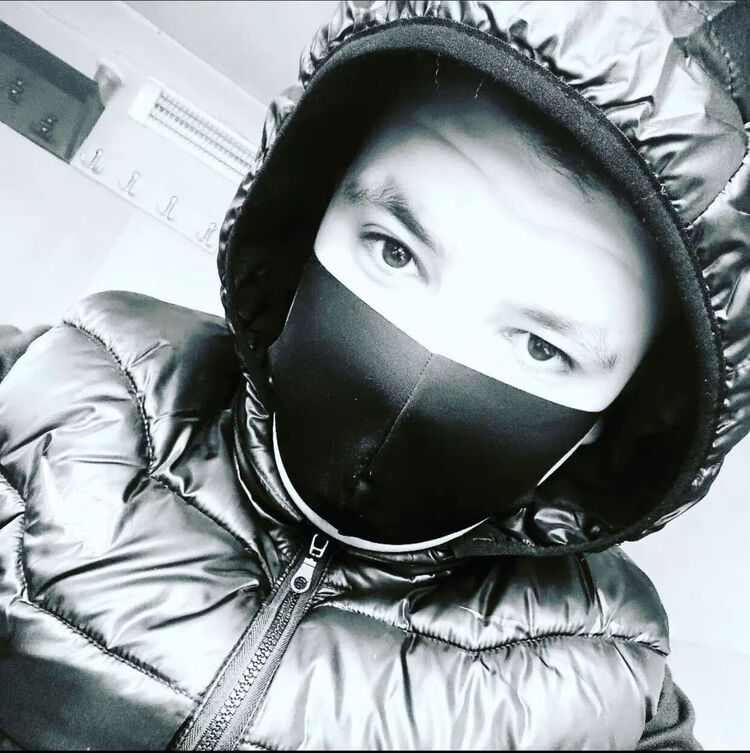 ,   Erik, 26 ,   ,   