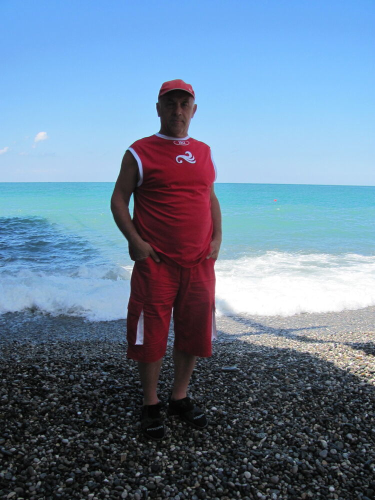  ,   Alex, 74 ,   