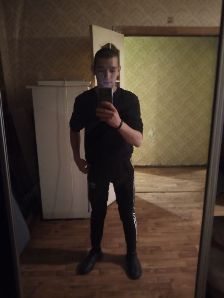  30038134  Andrey, 25 ,    