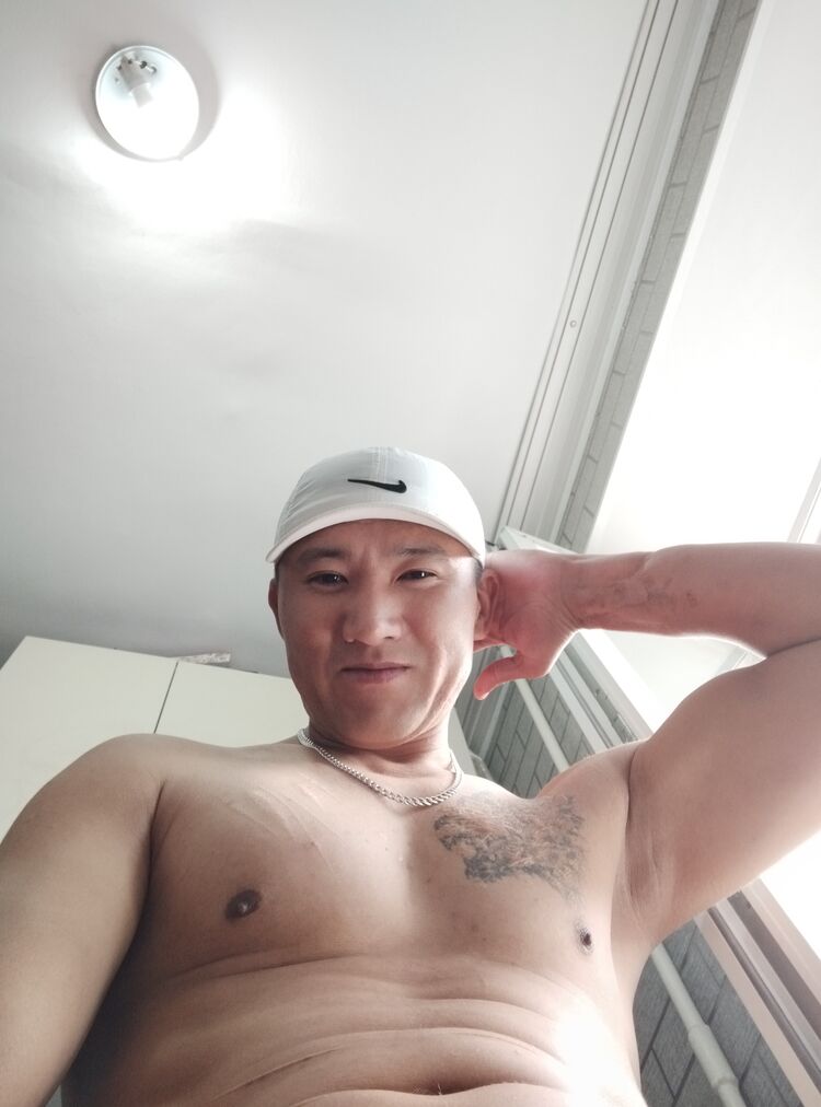 38538114  Alymbek, 34 ,    