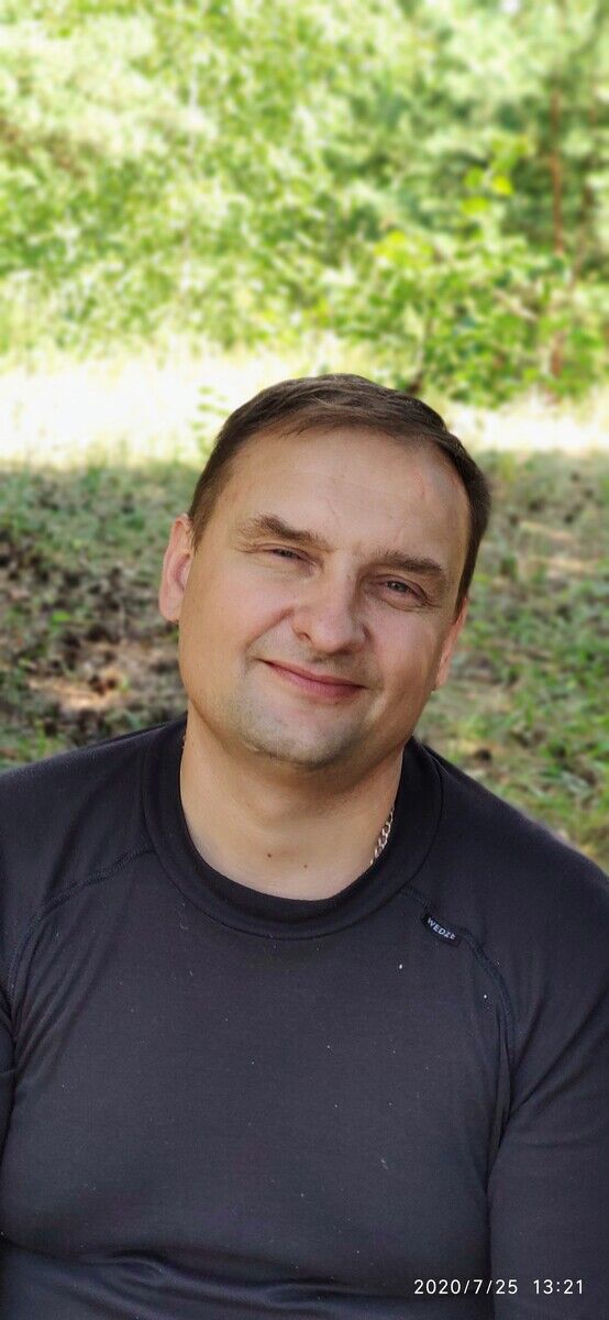  20742214  Lubomir, 51 ,    