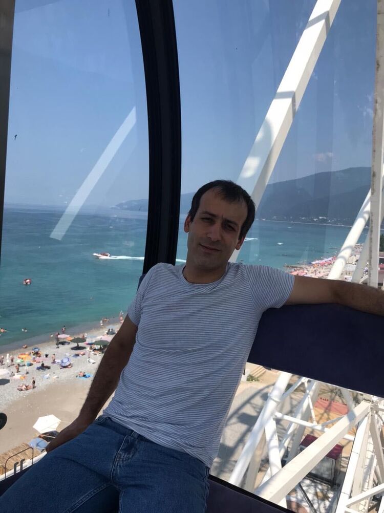  ,   Lasha, 37 ,   ,   