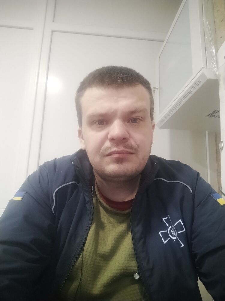  47077474  , 35 ,    