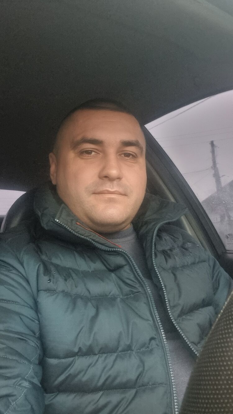  31500324  , 39 ,    