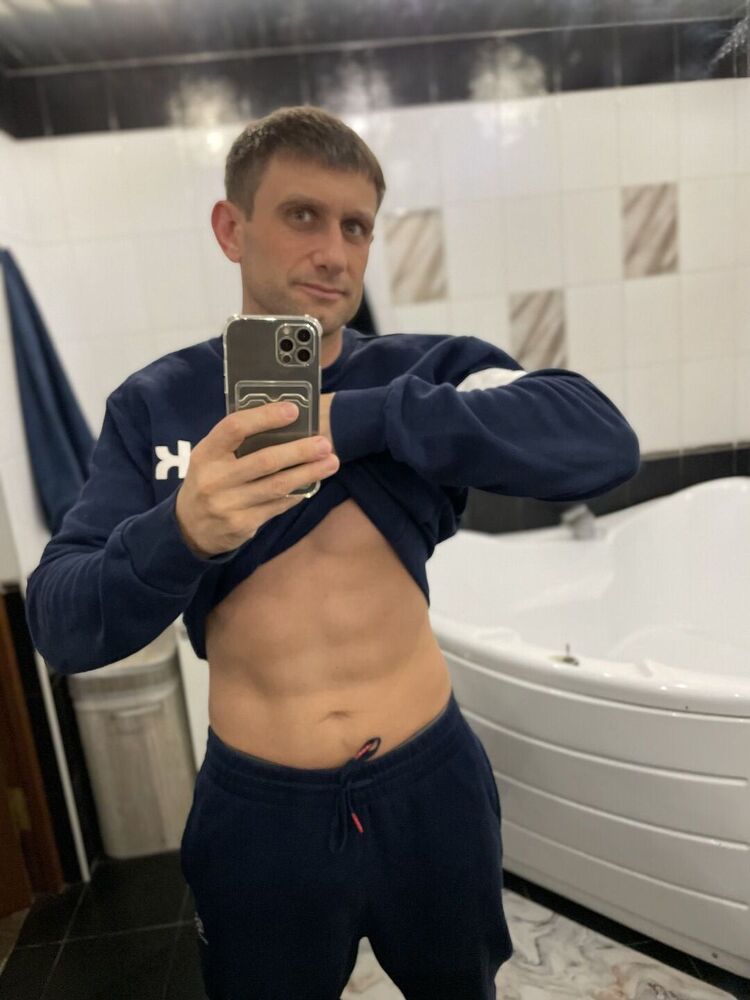  53853084  , 40 ,    
