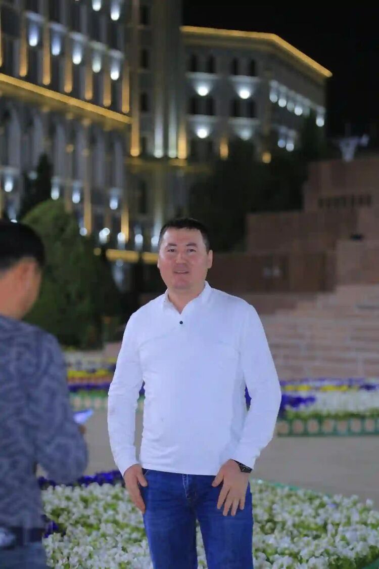 ���� 41950444 ������� �����, 33 ����, ���� ���������� � �����-����������