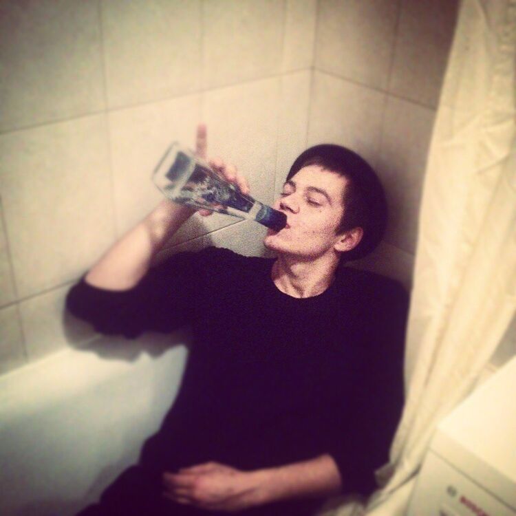 ���� 7309224 ������� �����, 32 ����, ���� ���������� � �������-��-����