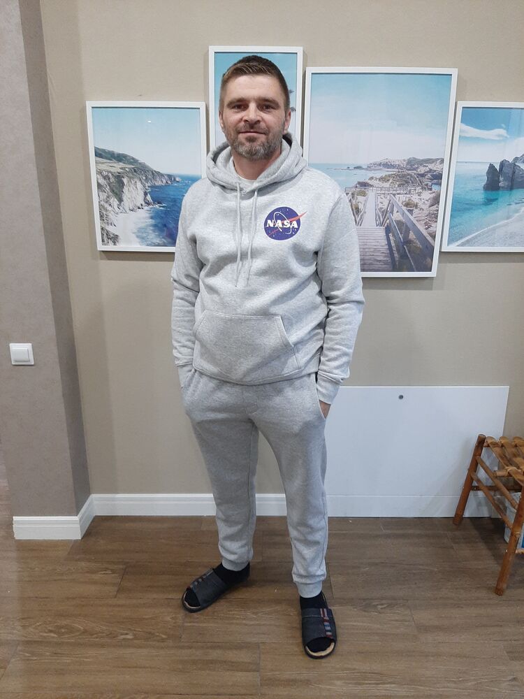  23948754  , 43 ,     