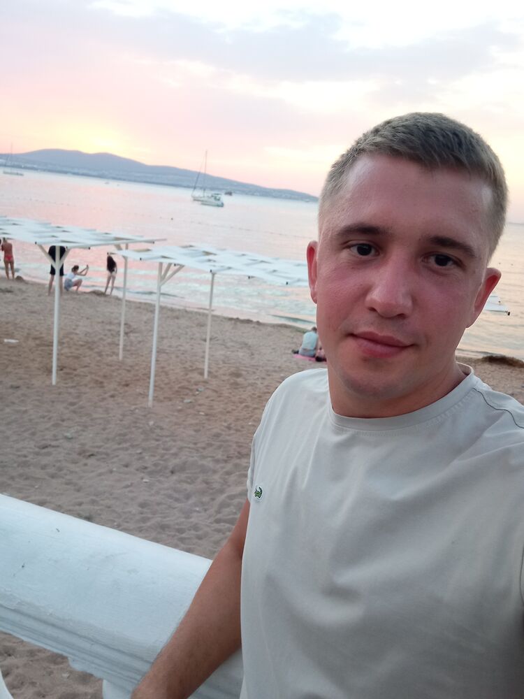  46981544  Ruslan, 31 ,    