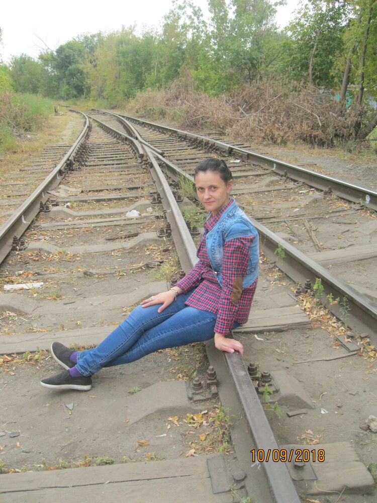  42451454  , 37 ,    