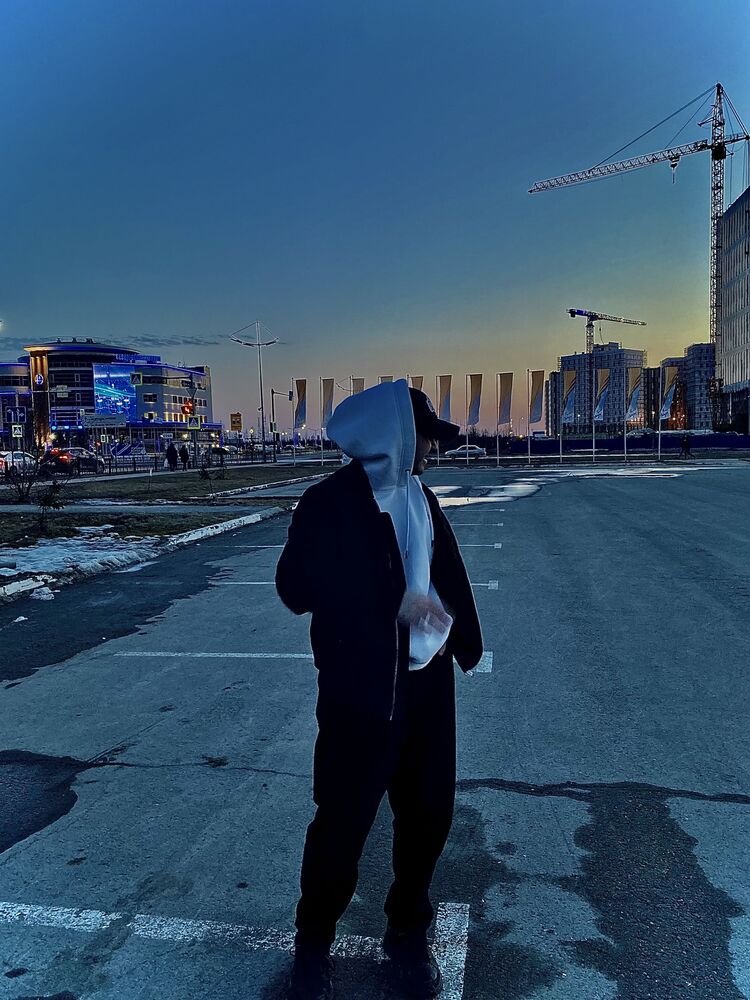  33111134  , 20 ,     