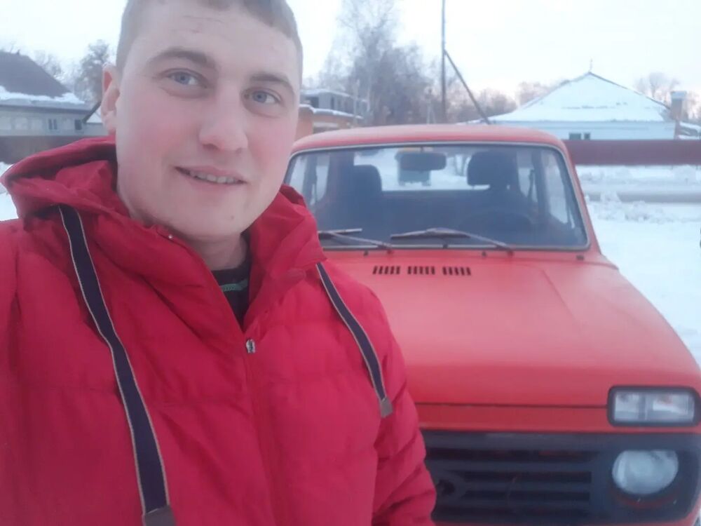  41338224  Nikolay, 31 ,    