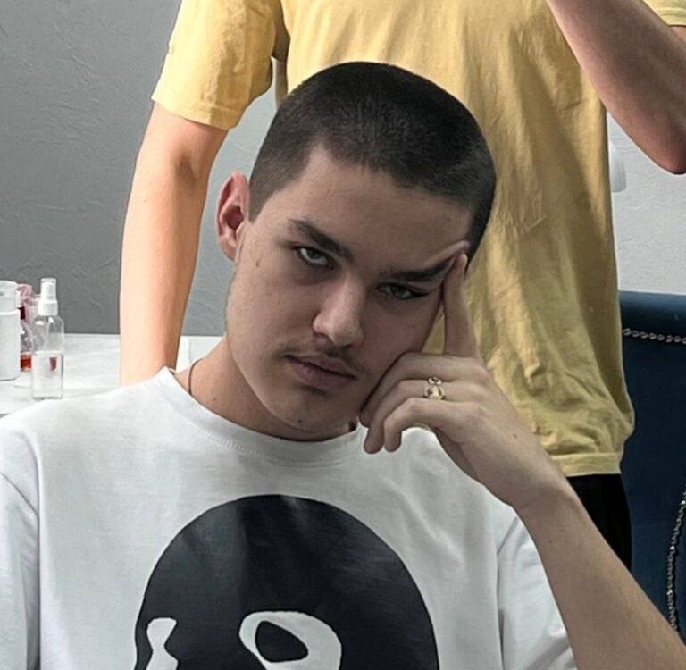 ���� 46861894 ����� ����, 20 ���, ���� ���������� � ������