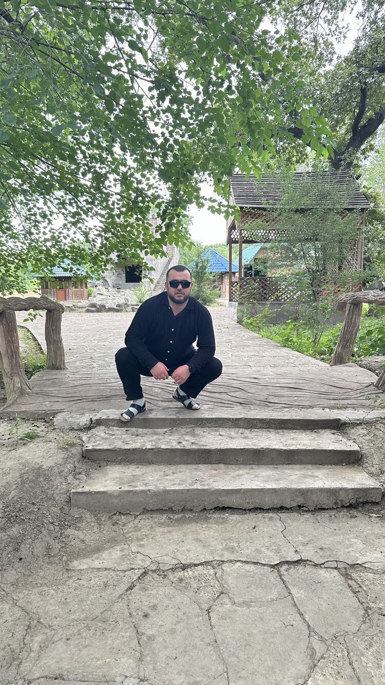  44648404  , 35 ,    -