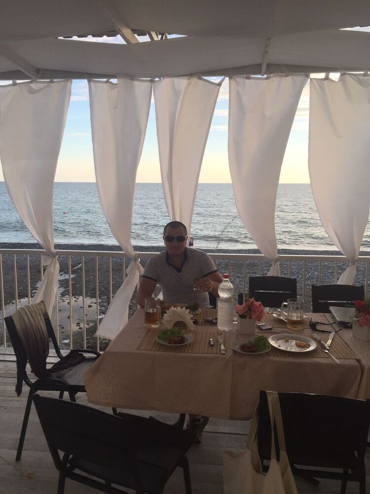  10944274  , 41 ,    --