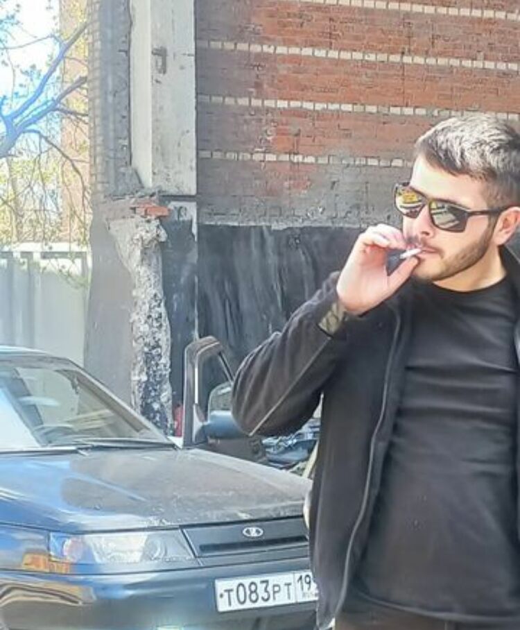  28225384  Bayramov, 30 ,    