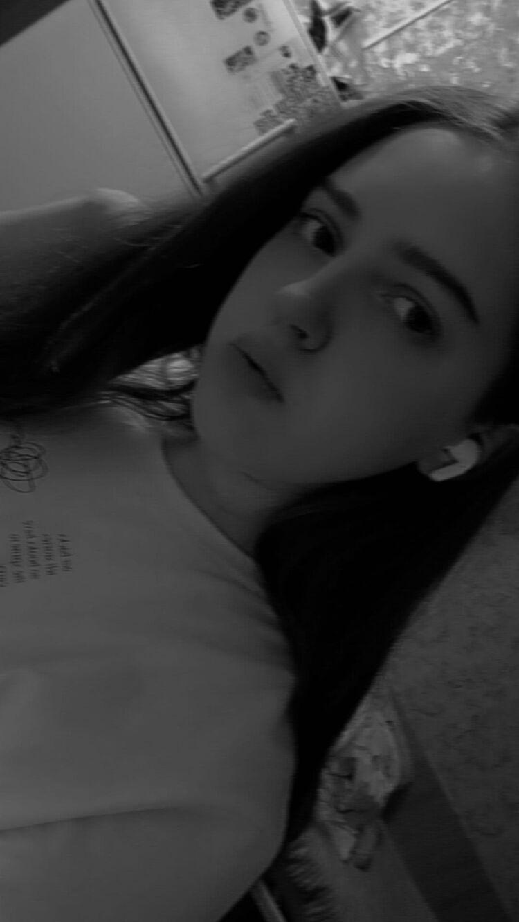  54181954  Varya, 20 ,    