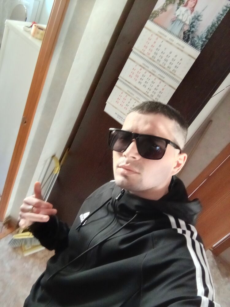  41976164  Alexey, 28 ,    