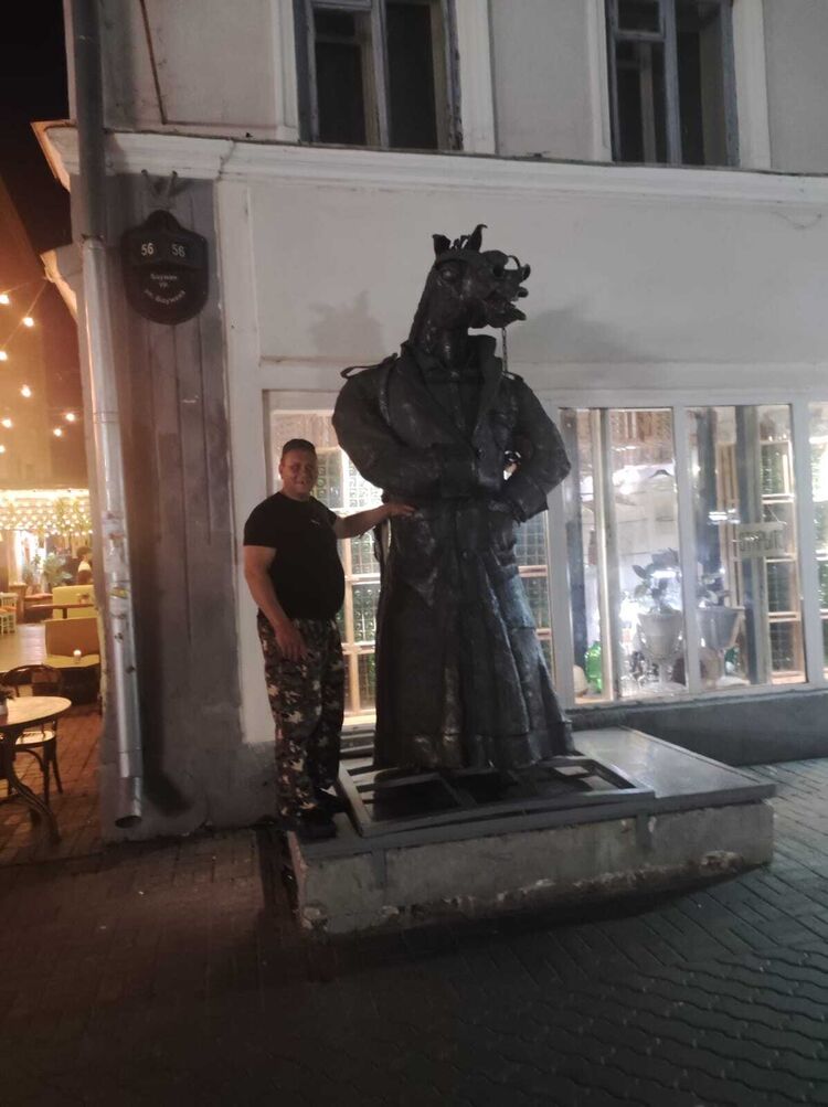  45044974  , 42 ,    --