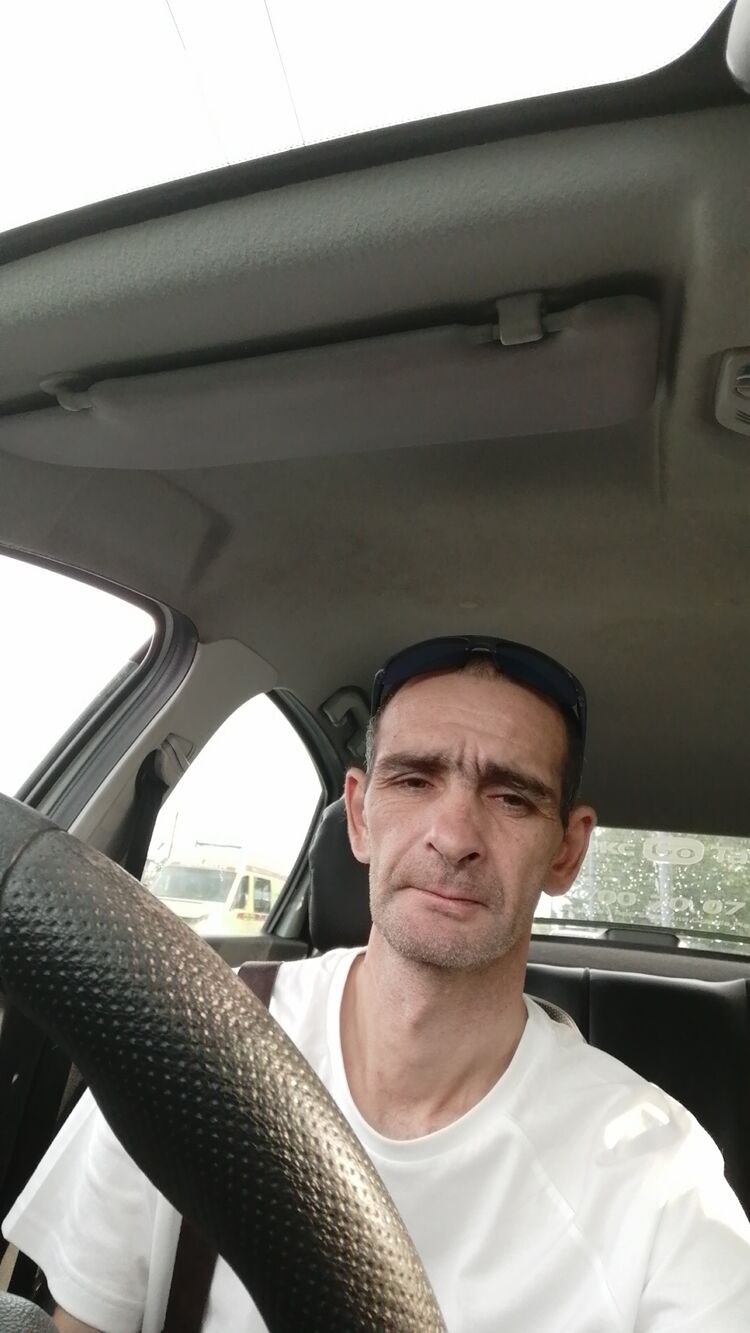  51768874  , 45 ,    