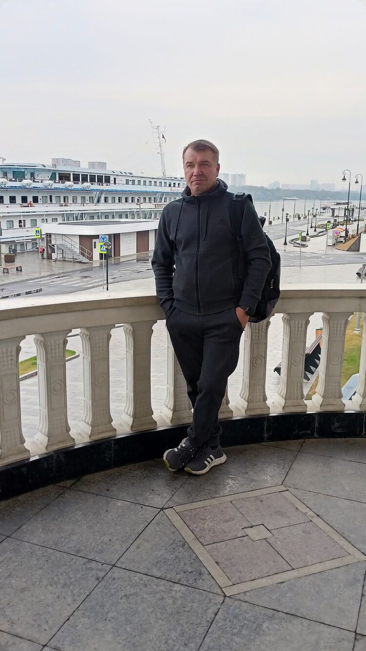  ,   Kruze, 56 ,   