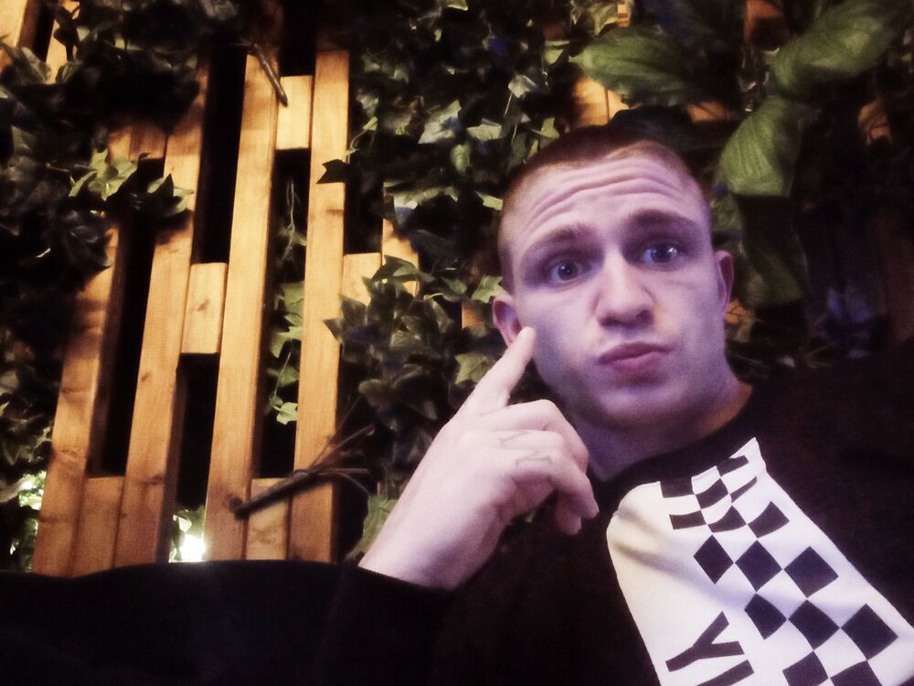  30727934  , 27 ,    