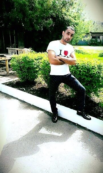  ,   Albert, 40 ,   ,   , c 