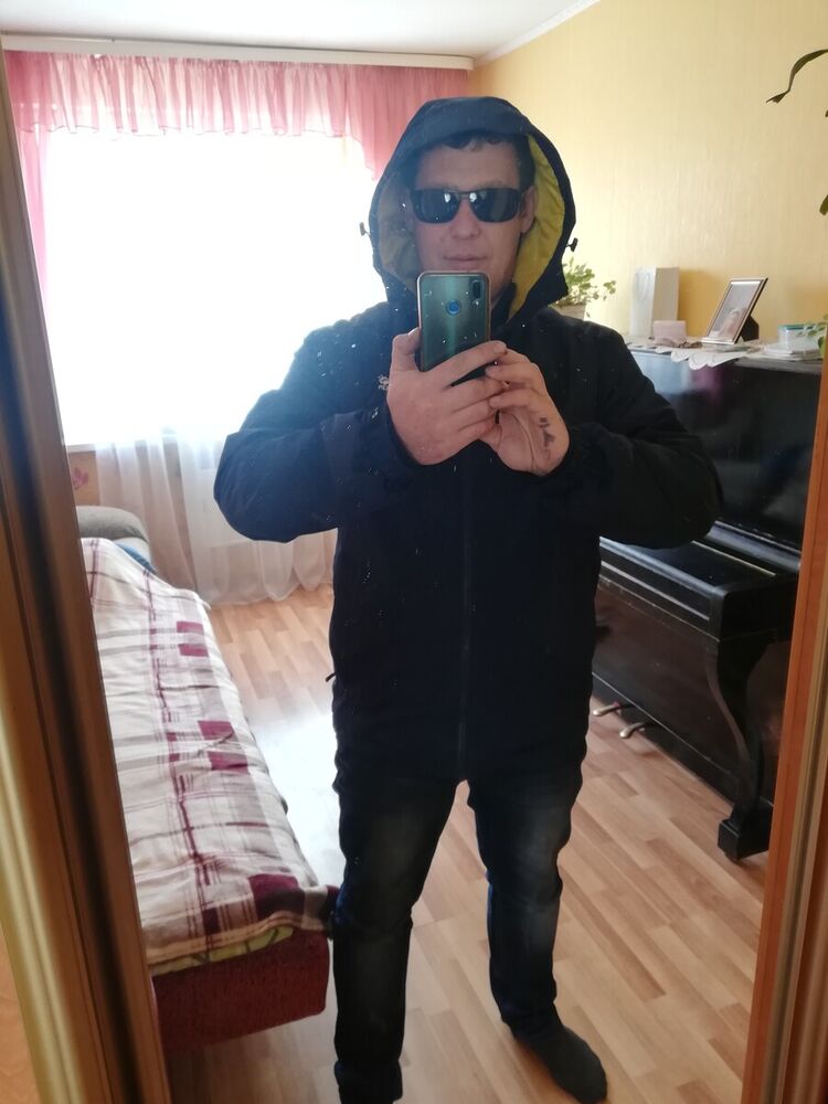  20048944  , 32 ,    