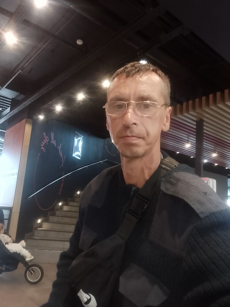  53048844  , 44 ,    -