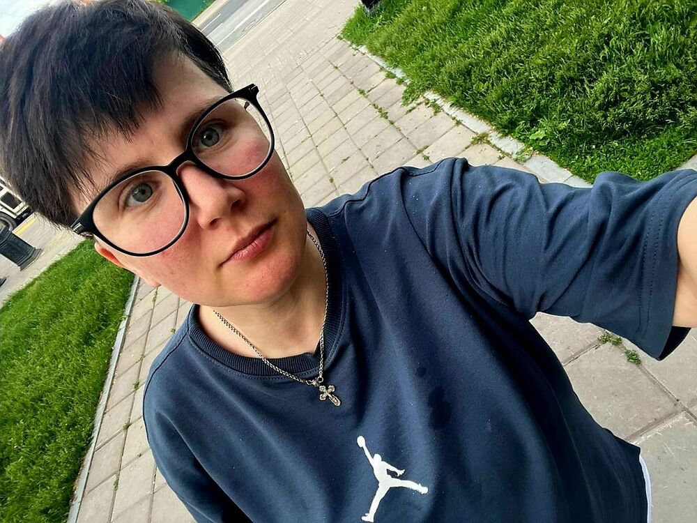  51948554  , 28 ,    