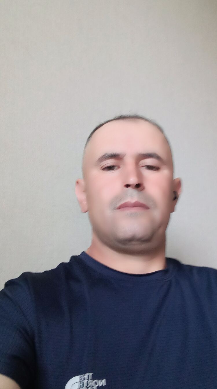  53079824  , 40 ,    