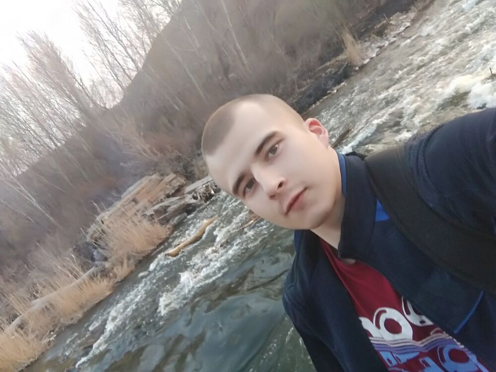  ,   Vladislav, 26 ,   ,   , c , 