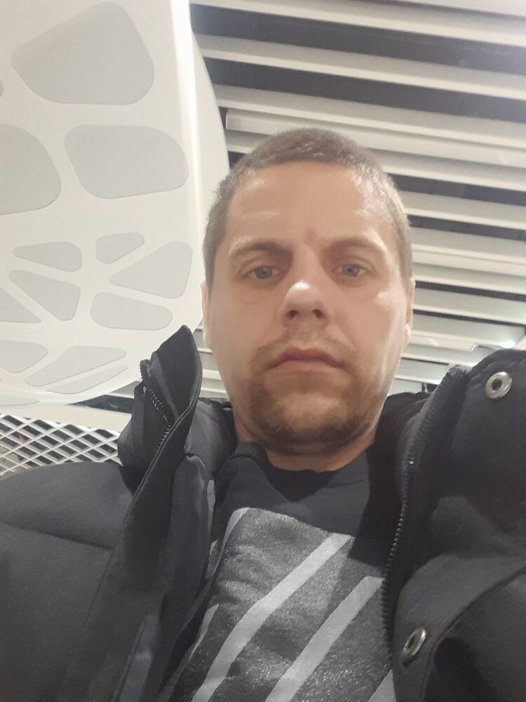 ���� 39689394 ������� ������, 37 ���, ���� ���������� � �����