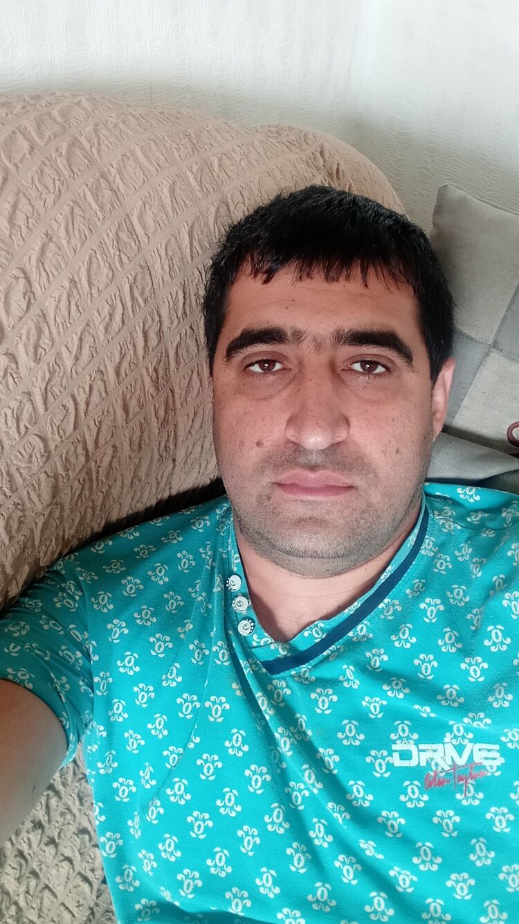  26842754  , 37 ,    