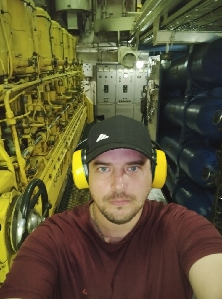  46230794  , 38 ,    --