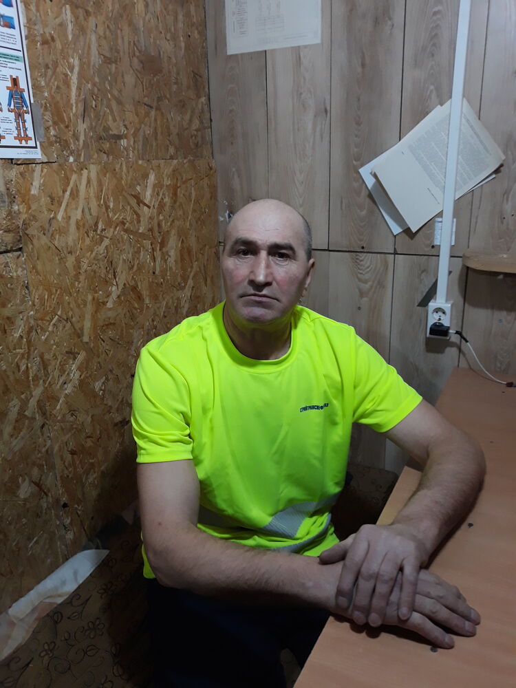  40038604  , 58 ,    