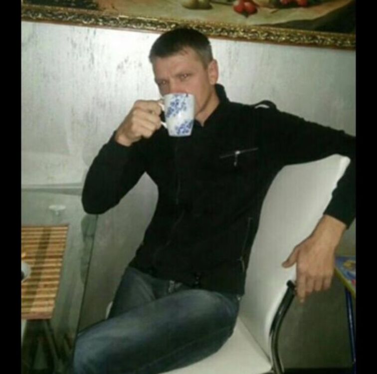  30899994  OLEG, 51 ,    