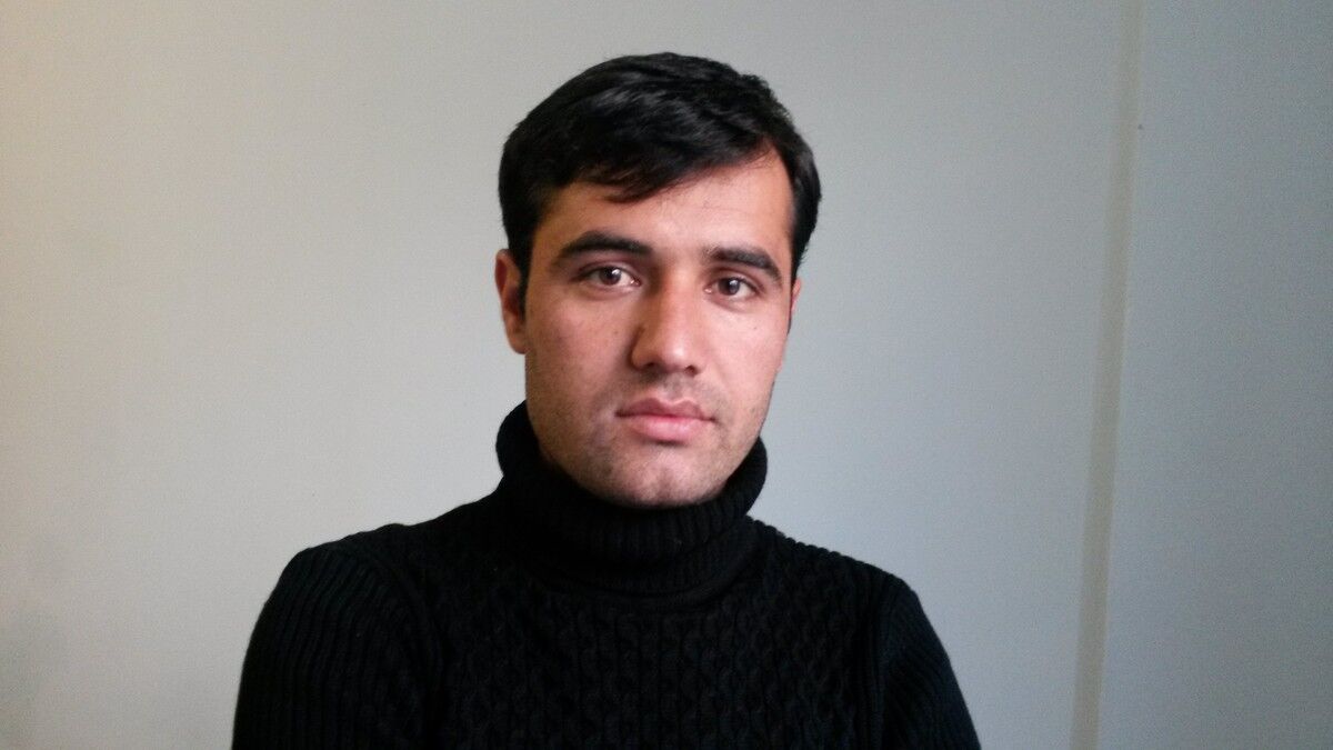  6472454  Ehsan, 37 ,    
