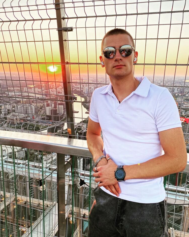 ���� 48132114 ����� Dmitriy, 24 ����, ���� ���������� � ������