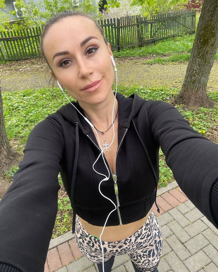  Britz,   , 35 ,   ,   , c 