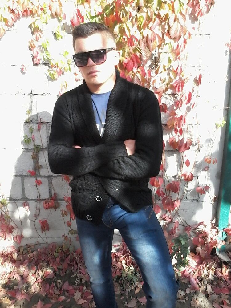  ,   Amir, 34 ,   