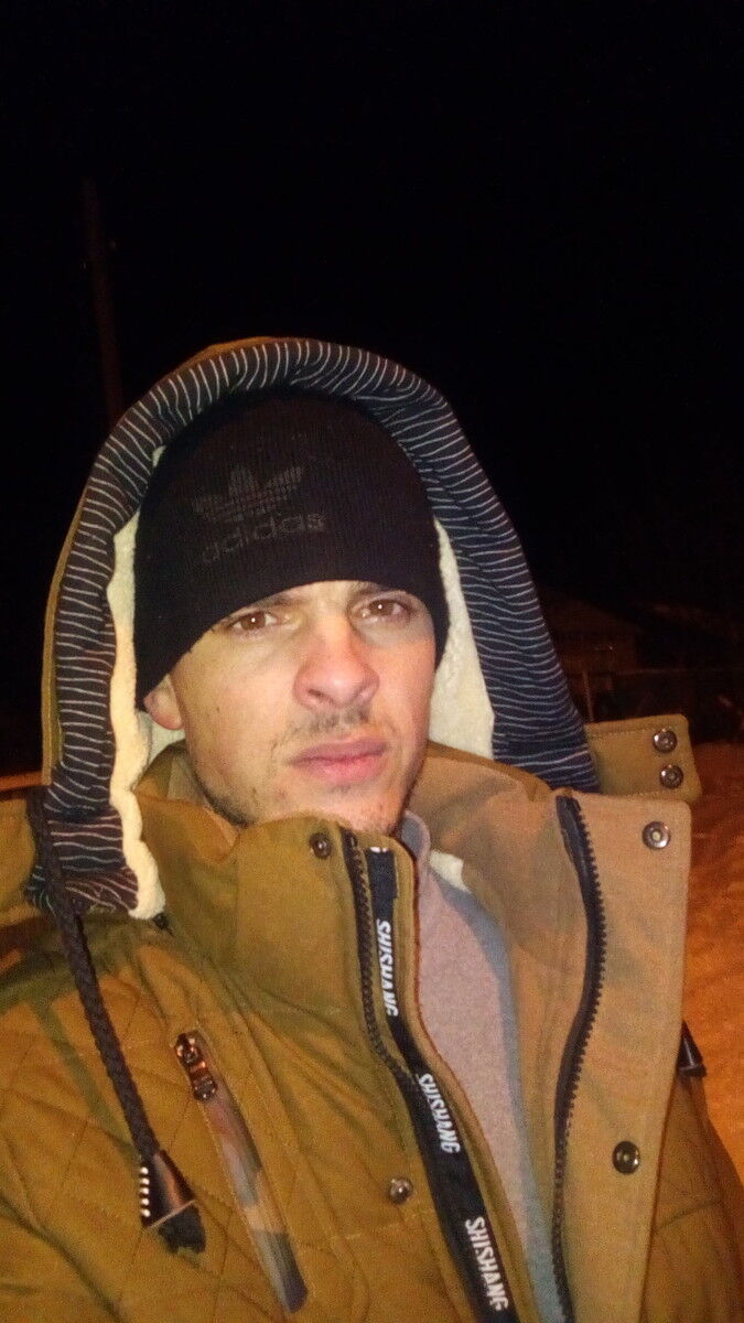  ,   PAVEL, 40 ,   