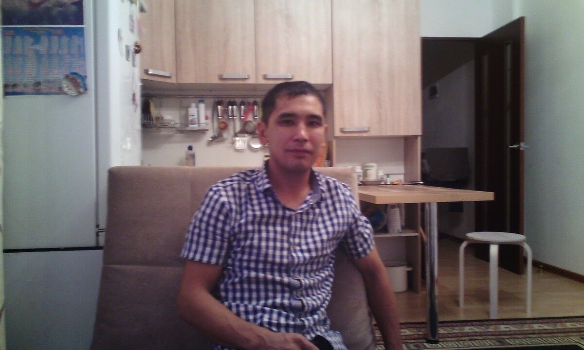  ,   Aman, 42 ,   ,   , c 