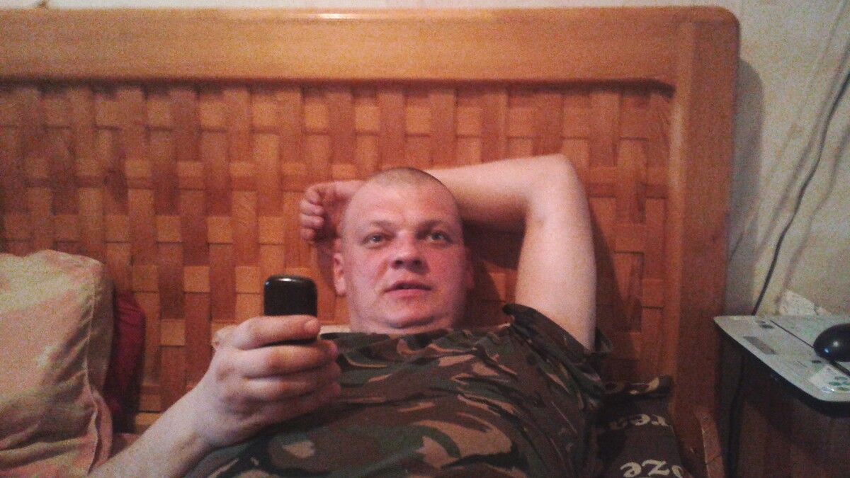  ,   Santis35, 46 ,   