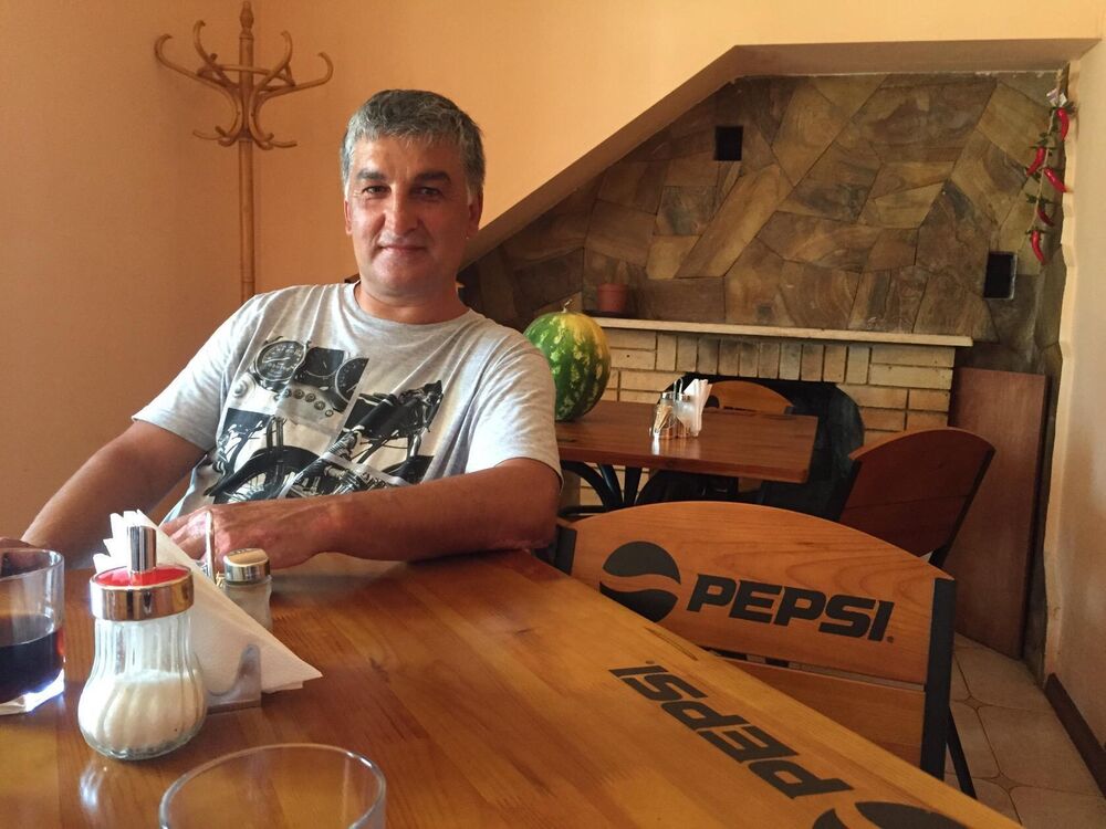  27224344  Alan Gerrard, 61 ,    